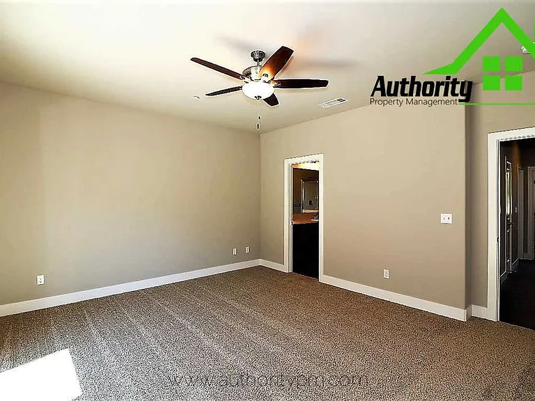 20231 Ballentine Dr — Photo 20
