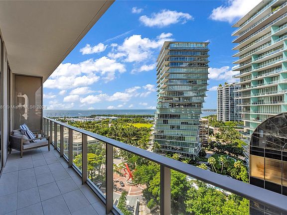 2nd image of 2655 S Bayshore Dr #1109
