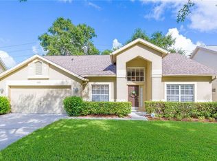 1318 Hampshire Place Cir, Altamonte Springs, FL 32714