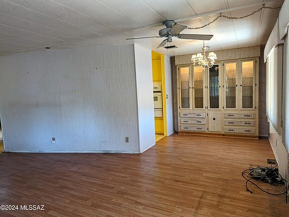 4th image of 278 W Tuna Dr