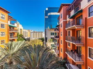 100 Andalusia Ave APT 609, Coral Gables, FL 33134