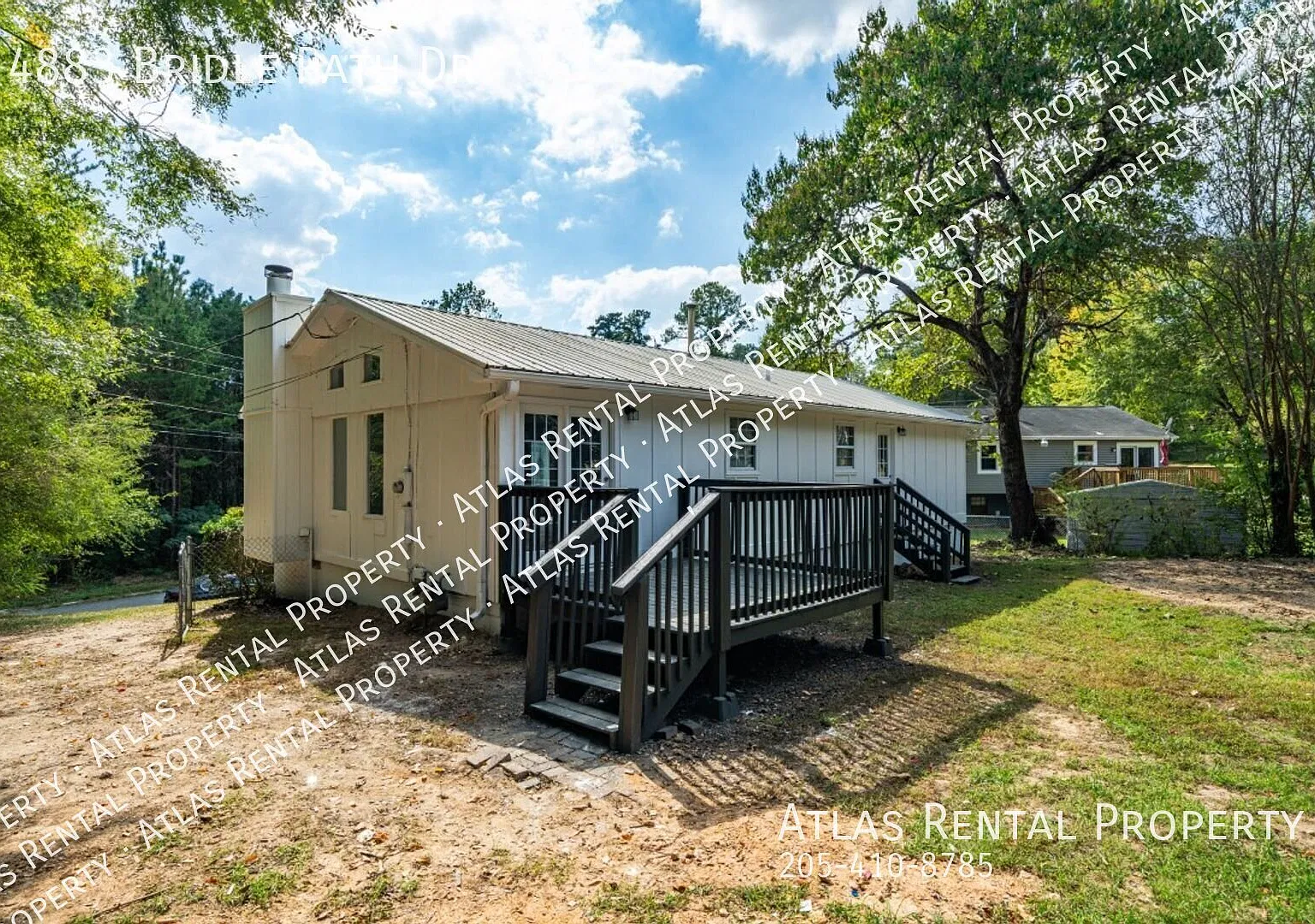 new construction home with 3 bedrooms and 2 bathrooms — Photo 3