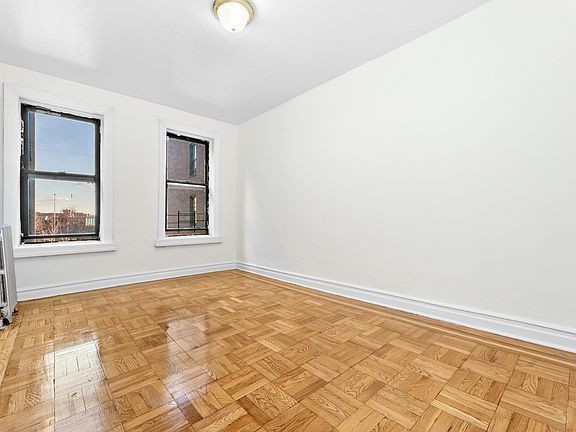 5th image of 30 Seaman Ave APT 2G