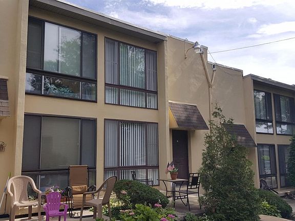 2nd image of 100 E Glenolden Ave APT T16