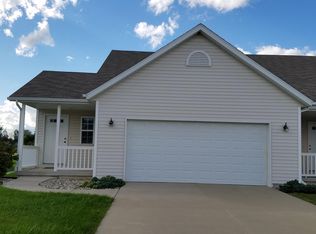 7320 Brandon Dr, Bay City, MI 48706