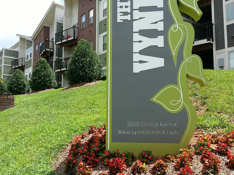 Vyne on Central