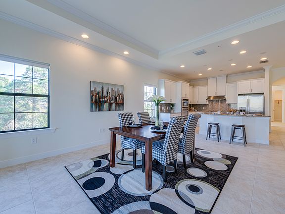 5th image of 4700 Colony Villas Dr Unit 1003