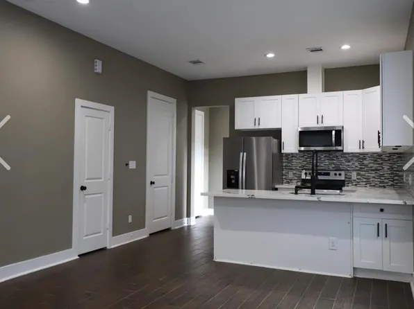 4422 Phlox St, Houston, TX 77051