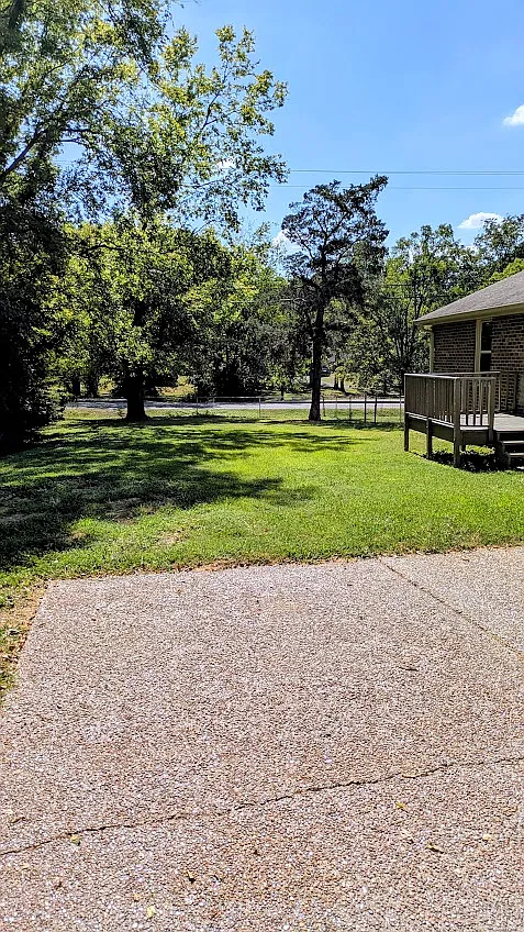 3 bed, 1456 sqft, $2,450 — Photo 4