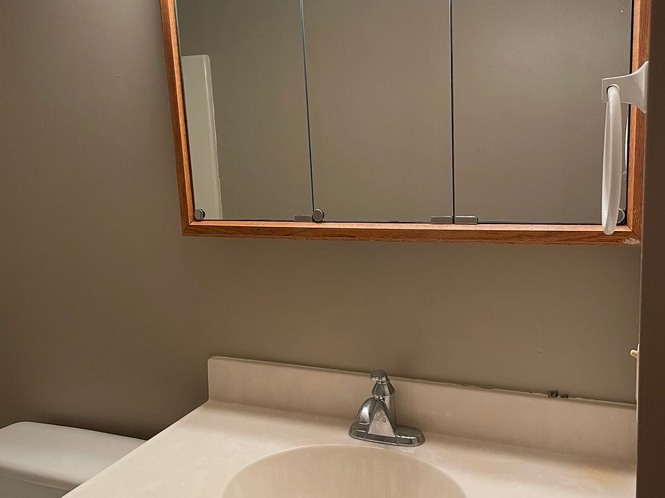 1st image of 93 Ellis Ave #2