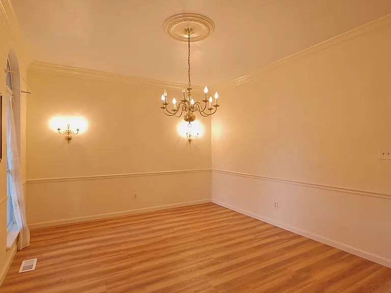 600 Arbor Glen Ct — Photo 18