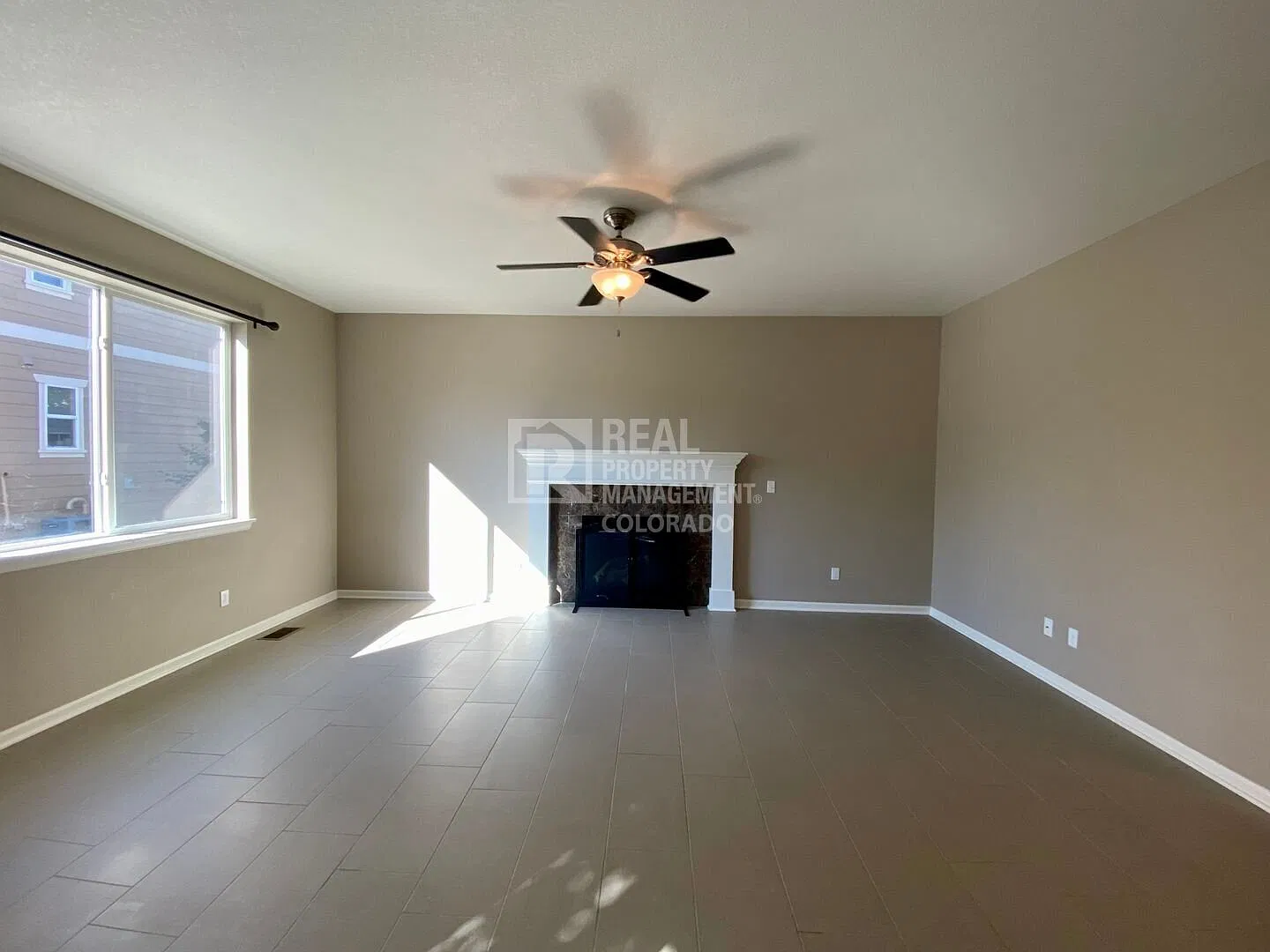 4 bed, 3.5 bath, 3180 sqft, $3,200 — Photo 4