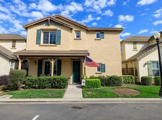 343 Carriage Ln, Oakdale, CA 95361