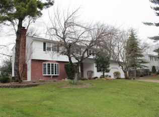 3 Queens Rd, East Brunswick, NJ 08816