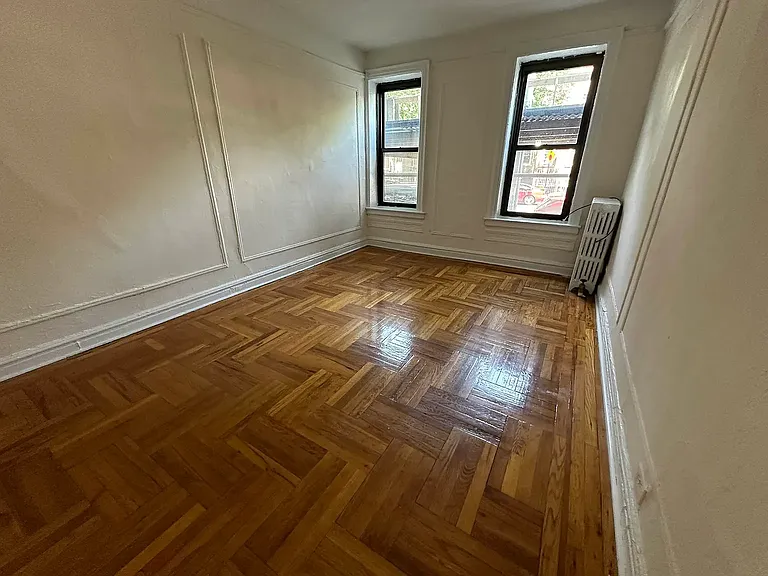 2090 Grand Concourse #B23 — Photo 3
