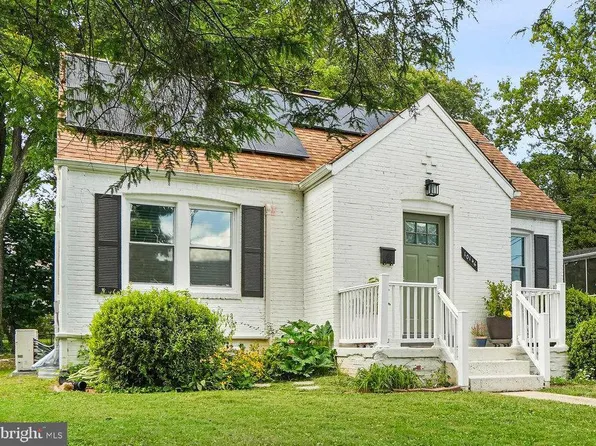 10146 Sutherland Rd, Silver Spring, MD 20901