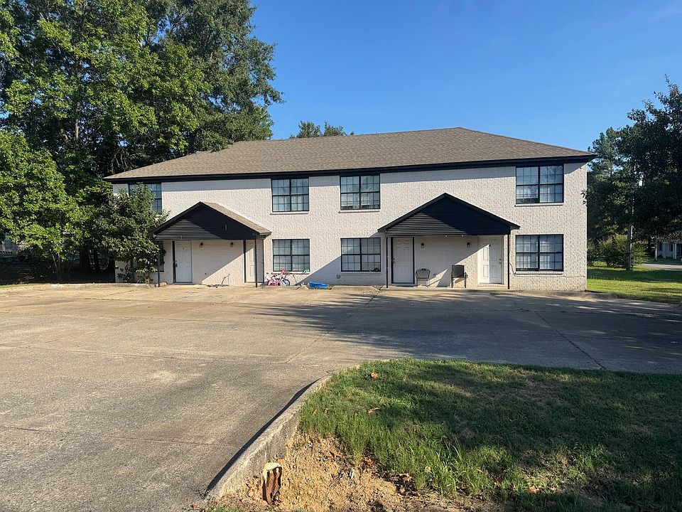 1st image of 24 Wells Rd #1