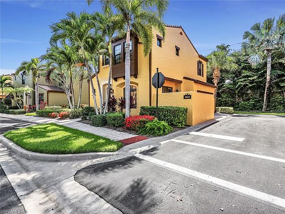 2nd image of 9012 Alturas ST #2601