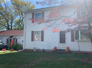 176 Hillard Ave, Warwick, RI 02886