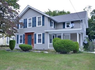 5 Club Pl, Freehold, NJ 07728