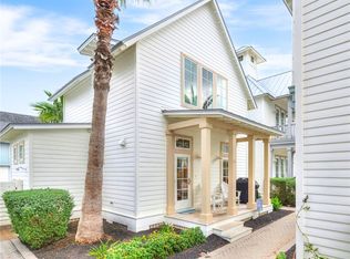 230 Round Rd #C1, Port Aransas, TX 78373