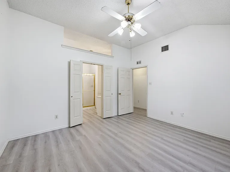 2103 Overview Ln — Photo 15