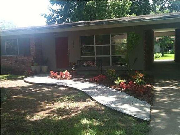 2nd image of 114 Sunny Ln