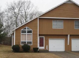 68A Quannacut Rd, Westerly, RI 02891