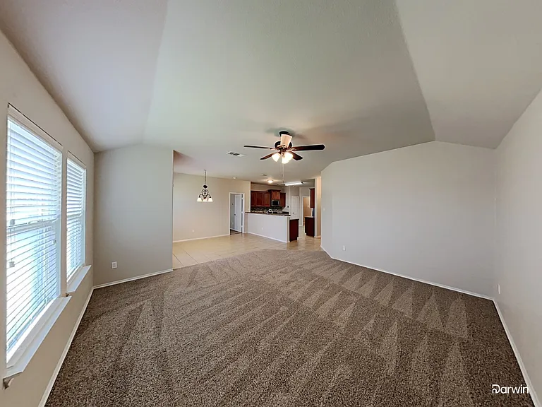 2513 Wynngate Dr — Photo 5