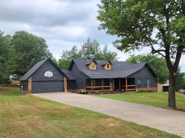 39767 Cedar Hill Cir, Howe, OK 74940