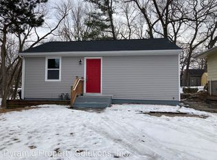 1200 Oak Park Ave, Des Moines, IA 50313