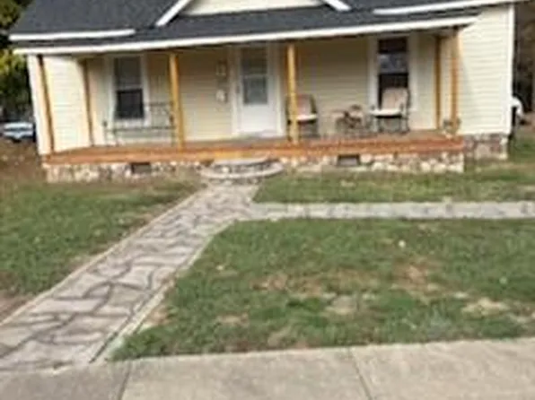 222 Union Ave, Burlington, NC 27217