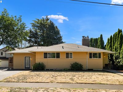 7320 SE Sherman St, Portland, OR, 97215