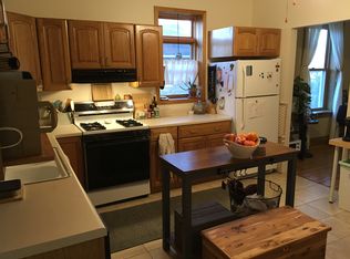 3239 Raymond Ave #2, Brookfield, IL 60513