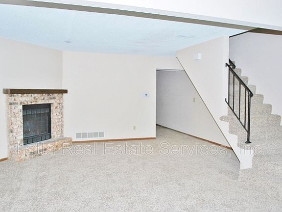 4th image of 519 NE Churchill St