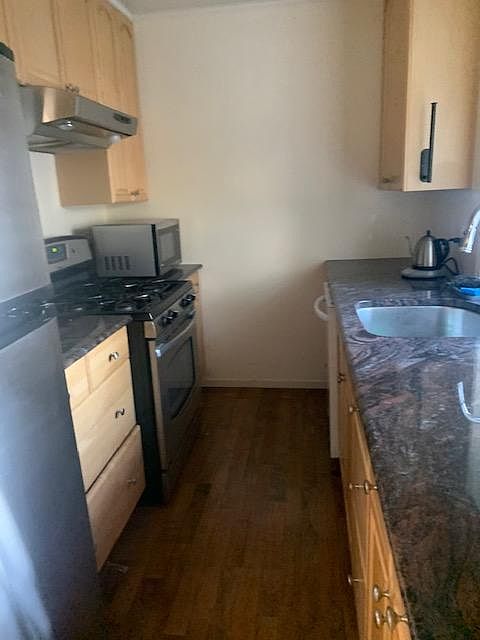 1st image of 1294 Hoover St #2