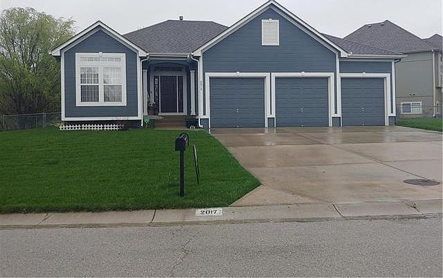 1st image of 2017 N Concord Dr