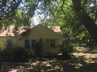 1801 Colorado St, Manhattan, KS 66502