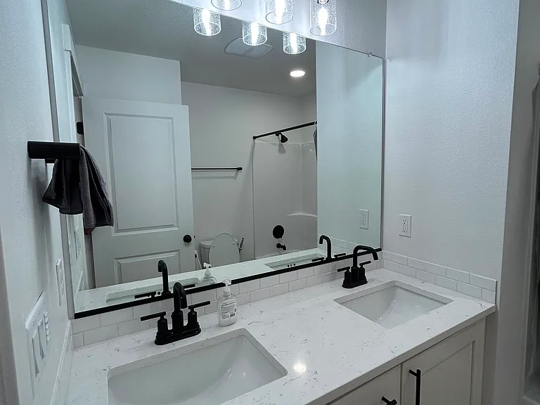 1662 S Quartz Dr — Photo 12
