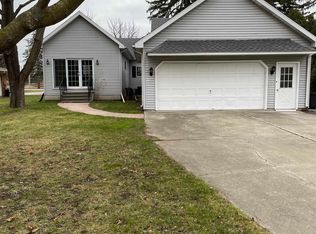 4345 Mackinaw Rd, Saginaw, MI 48603