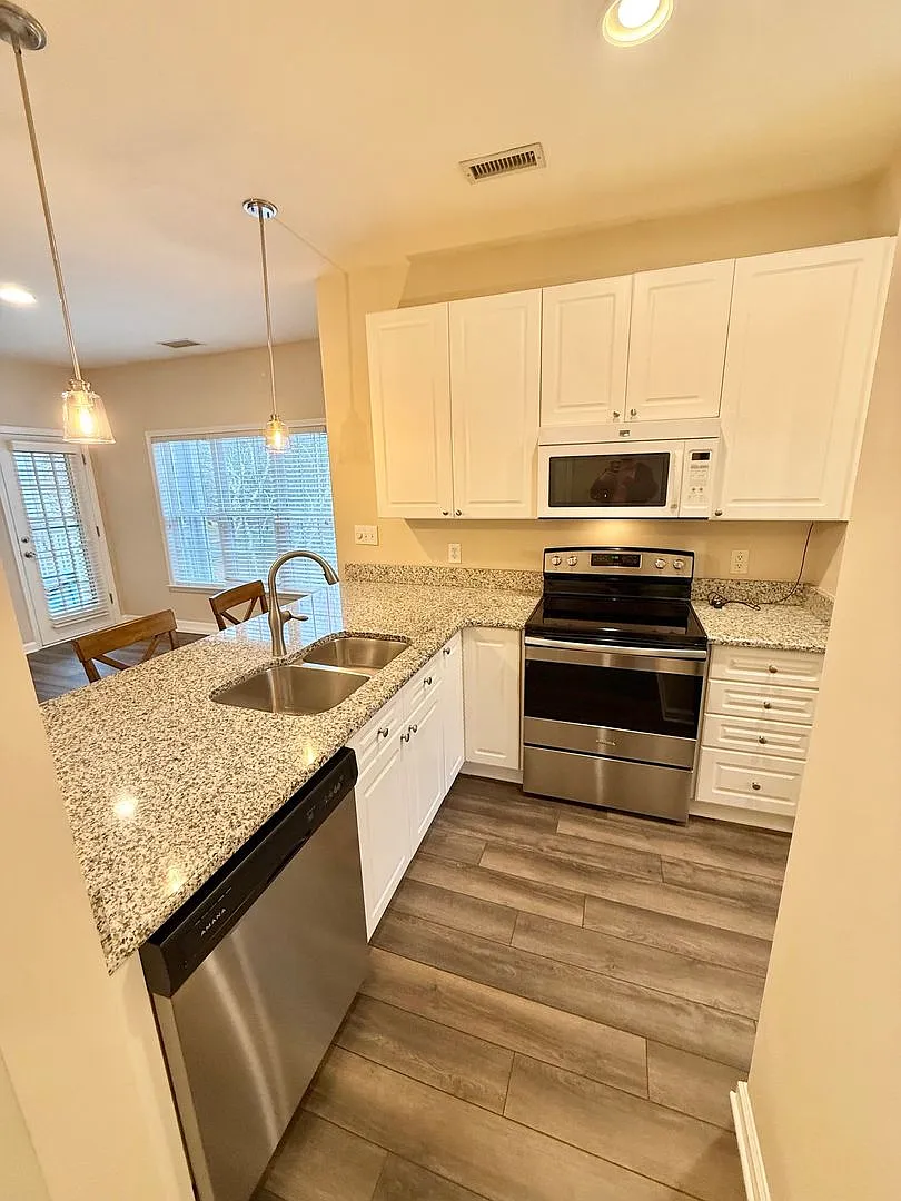 Modern Condo Near Lake Norman!! — Photo 3