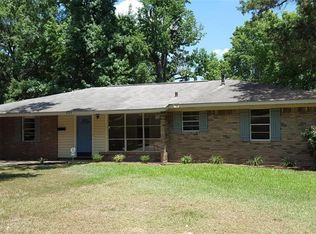 9045 Hilton Dr, Shreveport, LA 71118