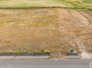5601 Malheur River St, Ammon, ID 83406