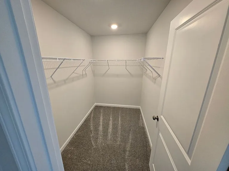 611 Glen Clova — Photo 22