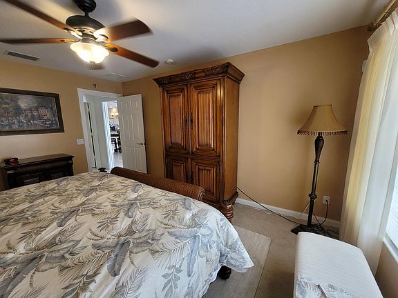 4th image of 7402 Emilia Ln