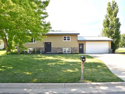 310 E 7th Ave, Fort Pierre, SD, 57532