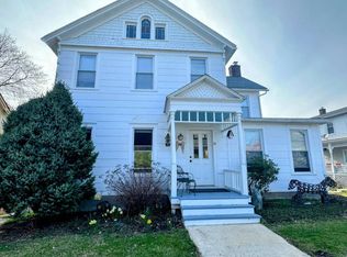 14 Anthony St, Hillsdale, NY 12529