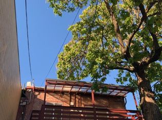 241 SW G St #A-B, Grants Pass, OR 97526