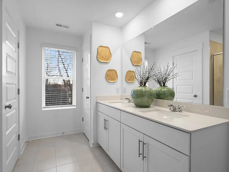 Vinewood Townhomes — Photo 16