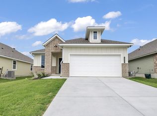 137 Walk Way, Jarrell, TX 76537